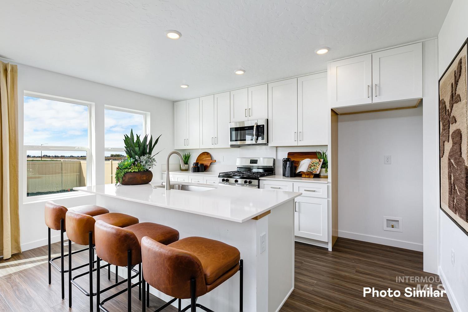 8555 E Dove Field Dr