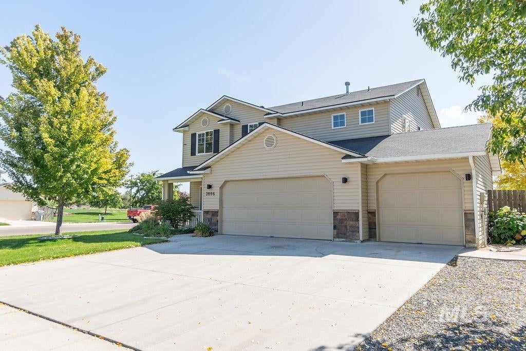 2806 Stoll Court