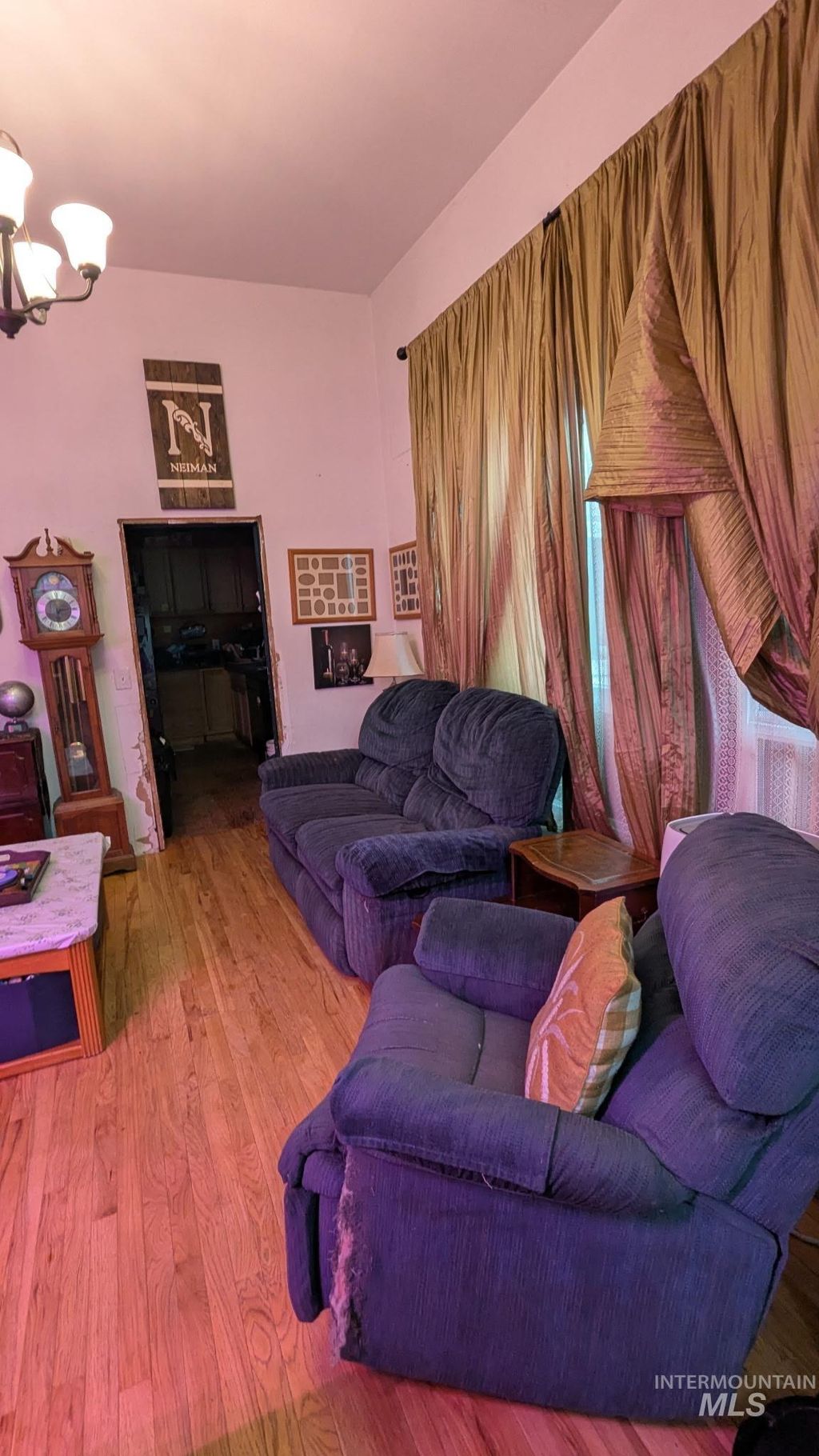 Photo of 411 S Pine St, Troy, ID 83871 (MLS # 98974868)