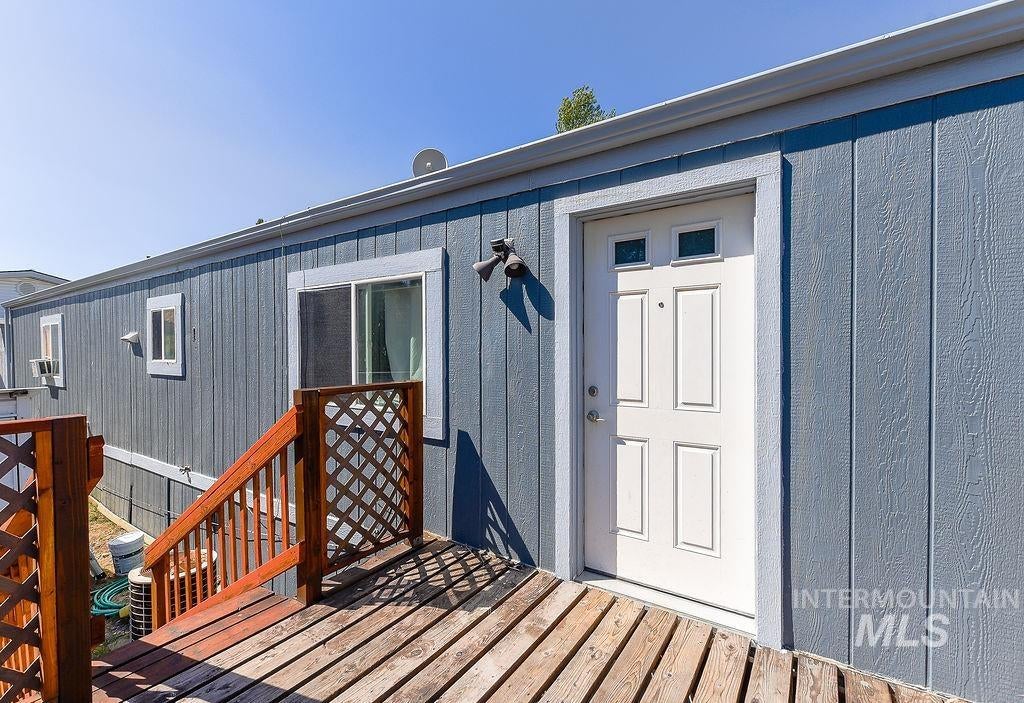 Photo of 609 N Almon St #3022, Moscow, ID 83843 (MLS # 98980840)