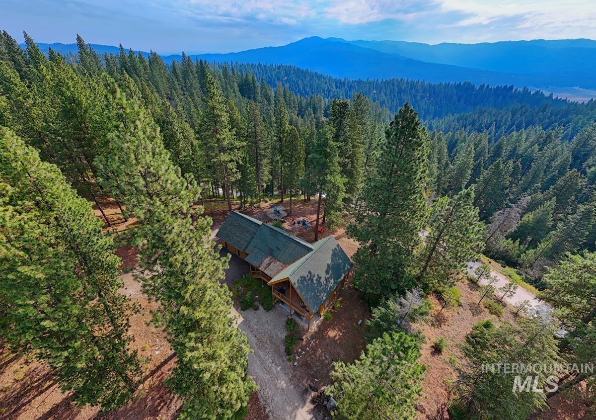 1650 Crown Point Parkway