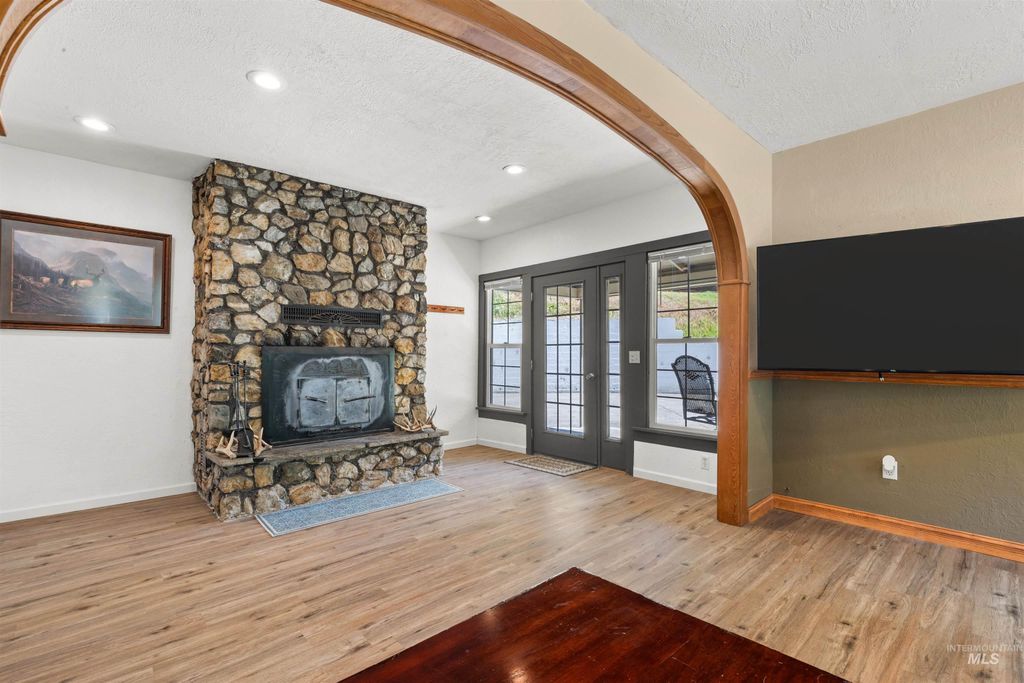 Photo of 812 E Main Street, Kendrick, ID 83537 (MLS # 98962583)