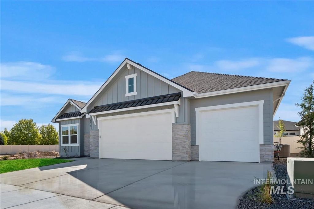 Photo of 7343 Powell Pl, Eagle, ID 83629 (MLS # 98985993)
