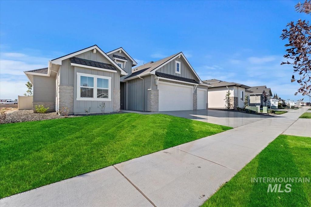 Photo of 7343 Powell Pl, Eagle, ID 83629 (MLS # 98985993)