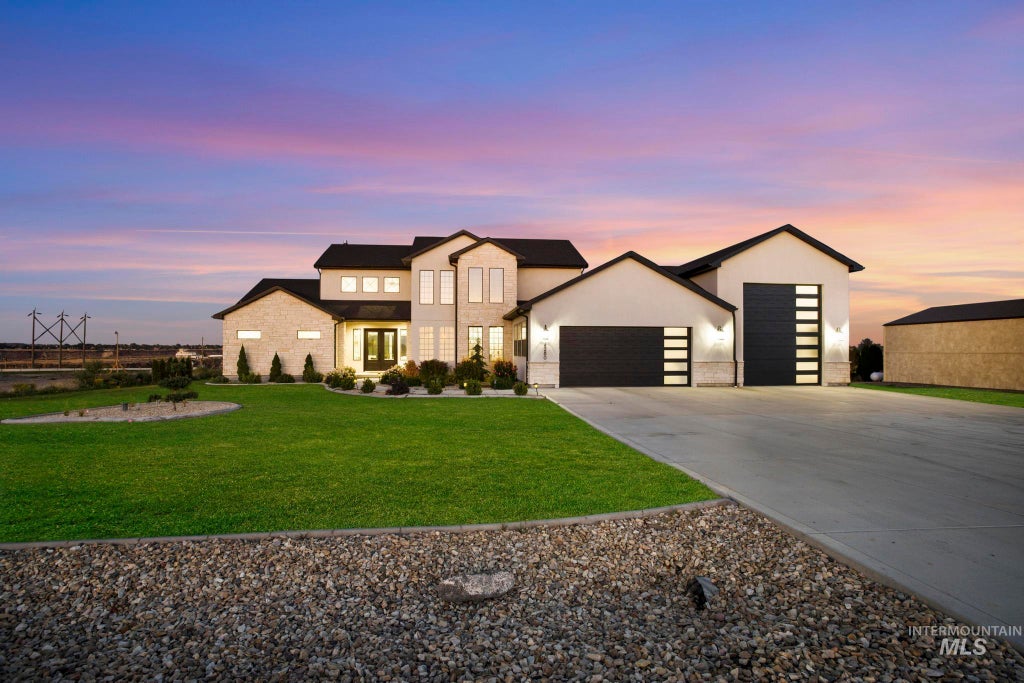 Photo of 4280 Rim Vista Rd, Filer, ID 83328 (MLS # 99001600)