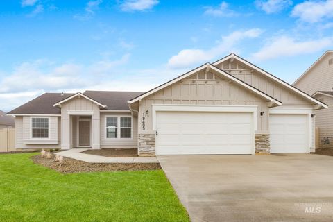 Photo of 8215 E Cool River Lp, Nampa, ID 83687 (MLS # 98983753)