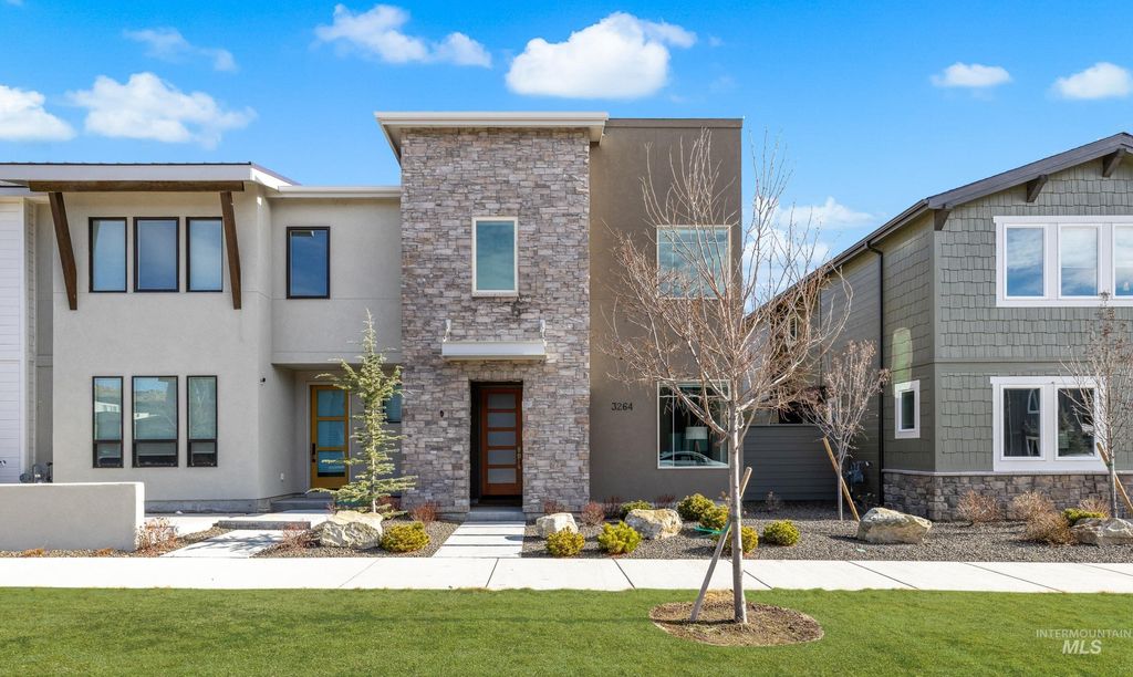 Photo of 3264 S Millbrook Way, Boise, ID 83716 (MLS # 98974528)