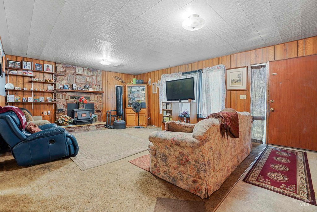 Photo of 1818 Normal Ave, Burley, ID 83318 (MLS # 98964083)