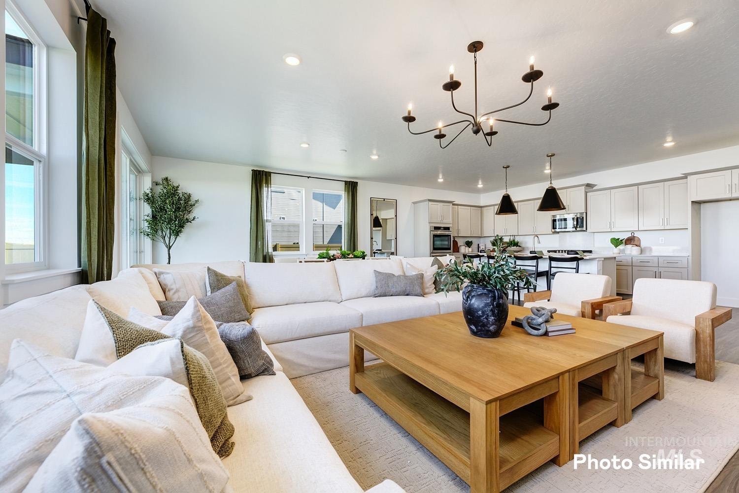 3672 S Angel Falls Way