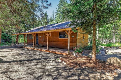 Photo of 918 Flynn Lane, McCall, ID 83638 (MLS # 98991128)