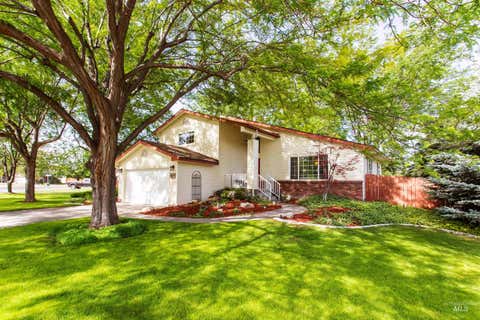 Photo of 1037 Pahsimeroi Drive, Twin Falls, ID 83301 (MLS # 98989428)