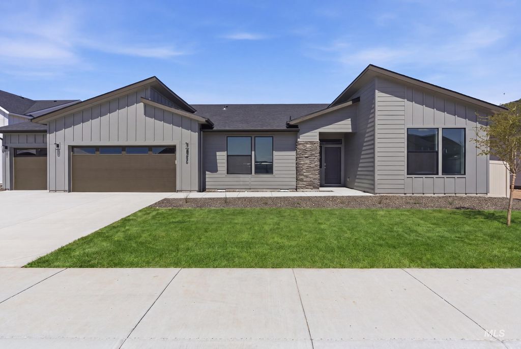 Photo of 8296 E Presley Ct, Nampa, ID 83687 (MLS # 98985464)