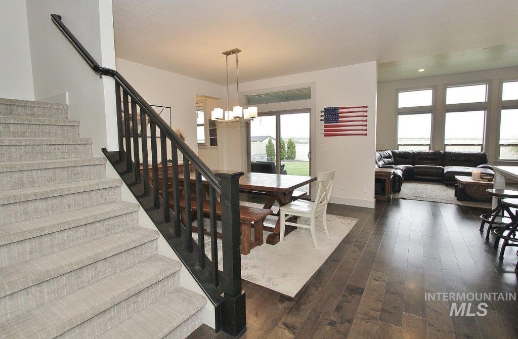 Photo of 7595 S Wagons West Ave, Boise, ID 83716 (MLS # 98982123)