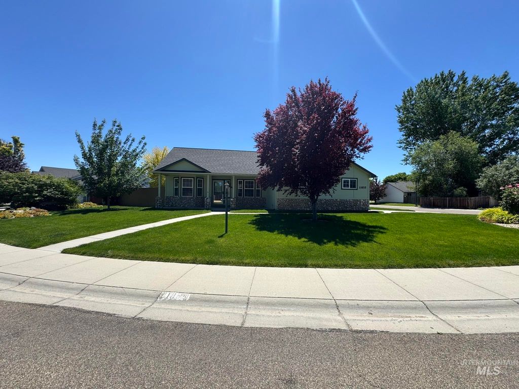 Photo of 11855 Huckleberry DR, Nampa, ID 83651 (MLS # 98989985)