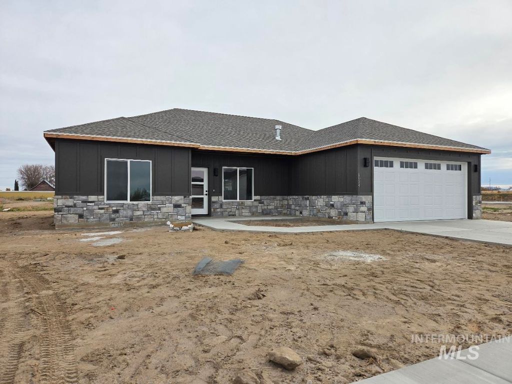 Photo of 1024 Sage Lane, Rupert, ID 83350 (MLS # 98970795)