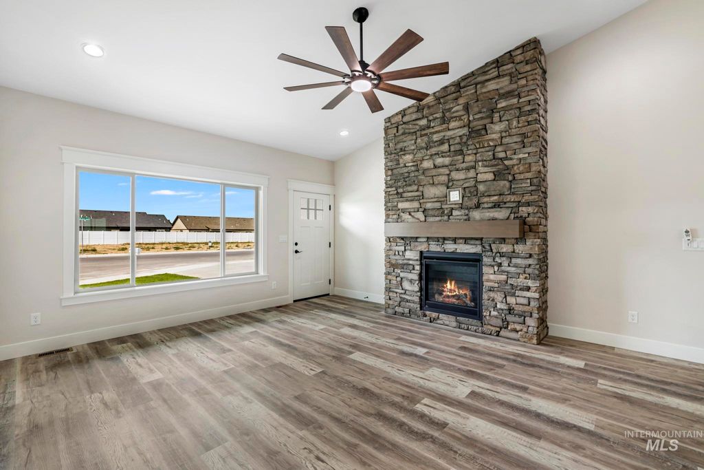Photo of 1414 Haizlee Way, Twin Falls, ID 83301 (MLS # 98970280)