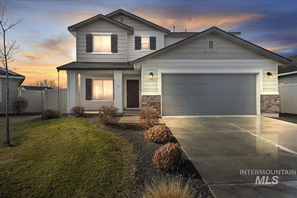 Photo of 3053 N Saratov Way, Kuna, ID 83634 (MLS # 98974179)