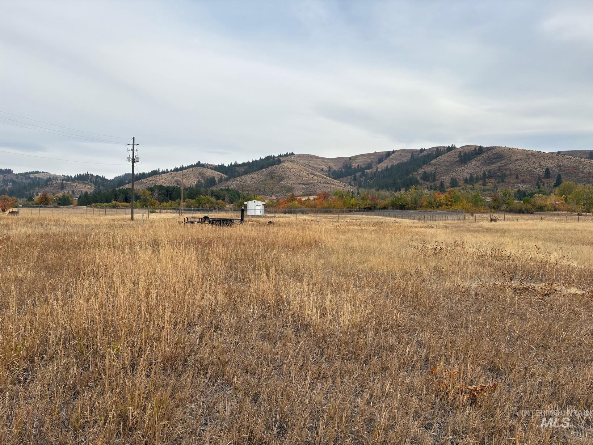 TBD Lot 6 Blk 2 Circle Dr