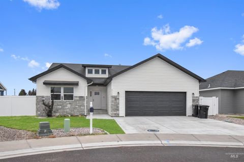Photo of 2960 Mcbride Pl, Burley, ID 83318 (MLS # 98964701)