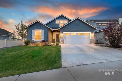 Photo of 7010 W W Grand Rapids Dr, Meridian, ID 83646 (MLS # 98996037)
