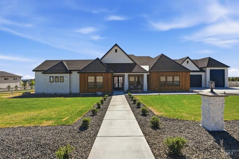 Photo of 14184 Red River Ave, Nampa, ID 83651 (MLS # 98989418)