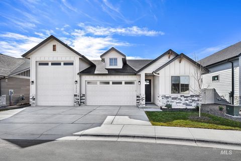 Photo of 9855 W Snow Wolf Ln, Star, ID 83669 (MLS # 98976238)