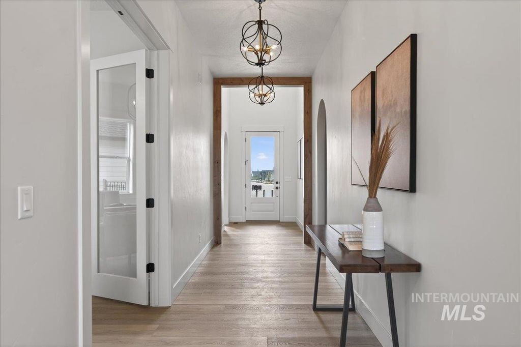 Photo of 6518 W Flathead Lake St, Eagle, ID 83616 (MLS # 98981186)