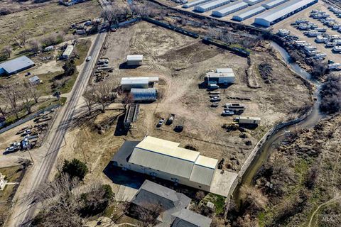 Photo of 2800 E Chicago St, Caldwell, ID 83605 (MLS # 98974335)