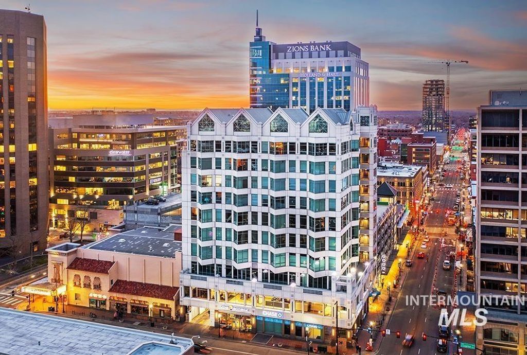 Photo of 199 N Capitol Blvd #707, Boise, ID 83702 (MLS # 98964110)