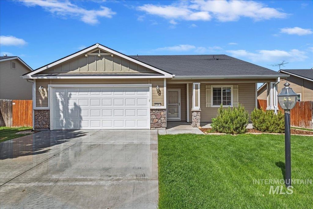 Photo of 4704 Gala Avenue, Caldwell, ID 83607 (MLS # 98986527)
