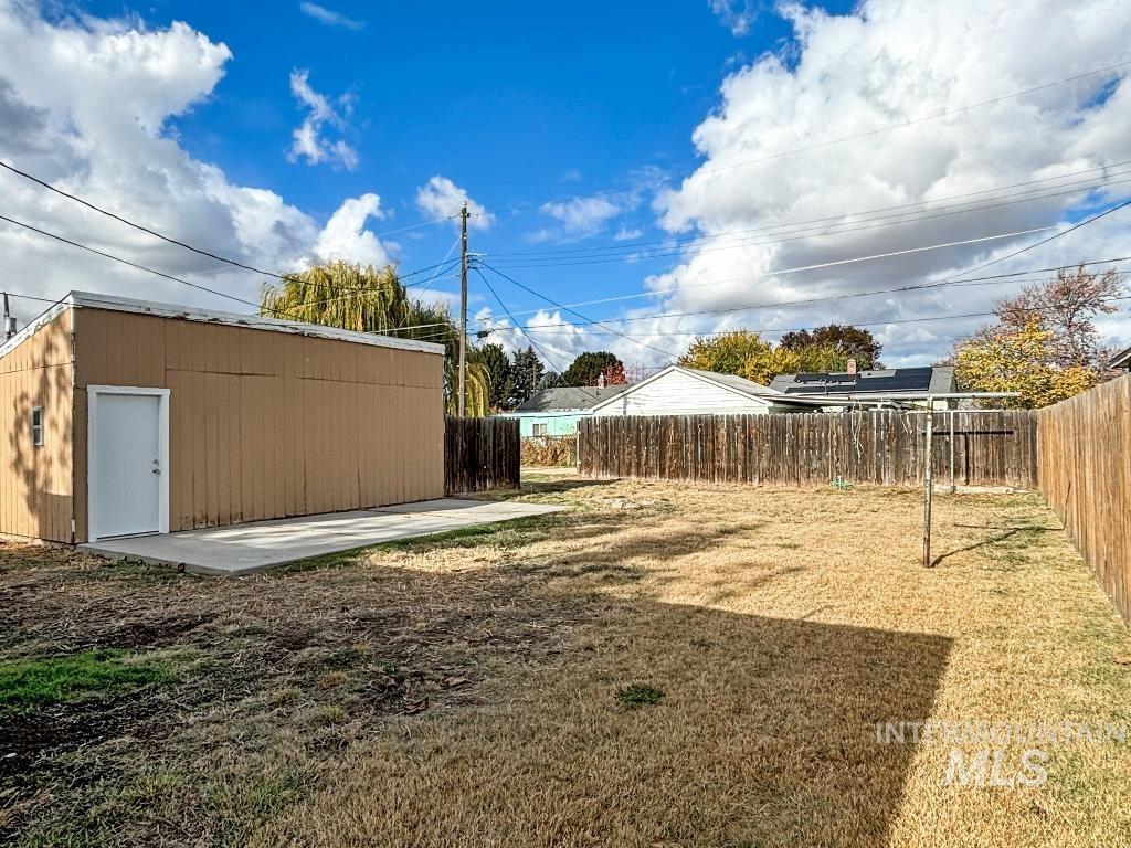 Caldwell, Idaho 83605, United States, 2 Bedrooms Bedrooms, ,1 BathroomBathrooms,Residential,Pending,34639