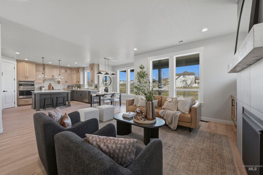 Photo of 474 W Millstone St, Middleton, ID 83644 (MLS # 98975376)