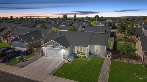 449 View Ave Twin Falls ID 83301