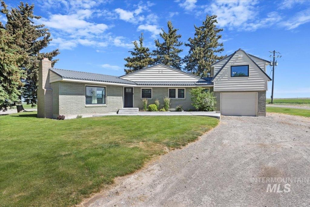 Photo of 2982 E 990 S, Hazelton, ID 83335 (MLS # 98950636)