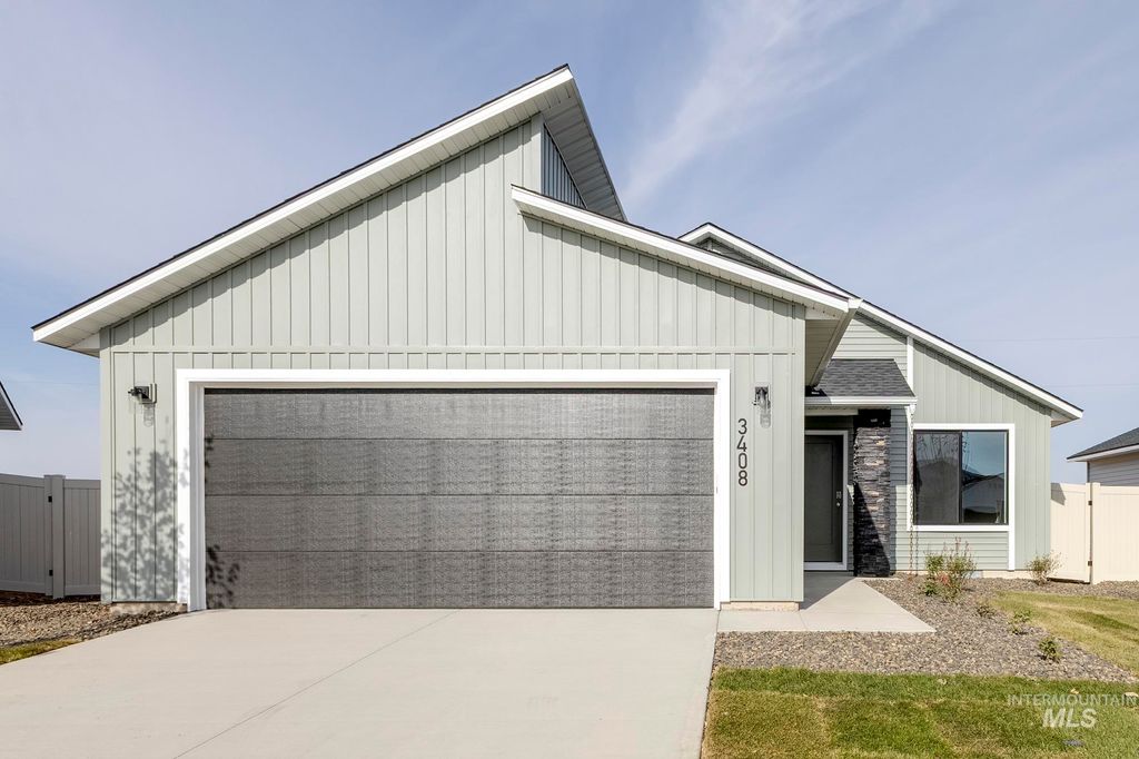 Photo of 3408 E Red Maple Ct, Nampa, ID 83686 (MLS # 98967103)