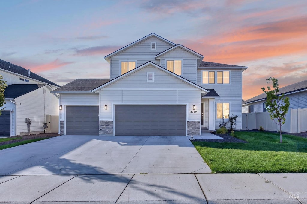 Photo of 12335 Noreen St, Caldwell, ID 83607 (MLS # 99001925)