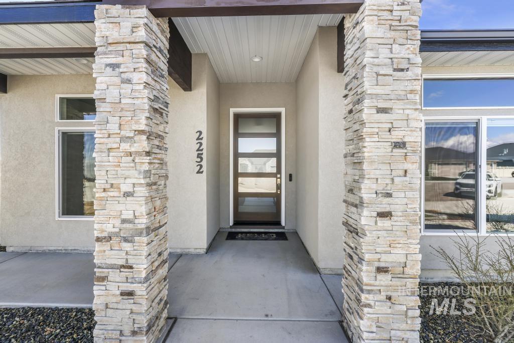 2252 Detweiler Place