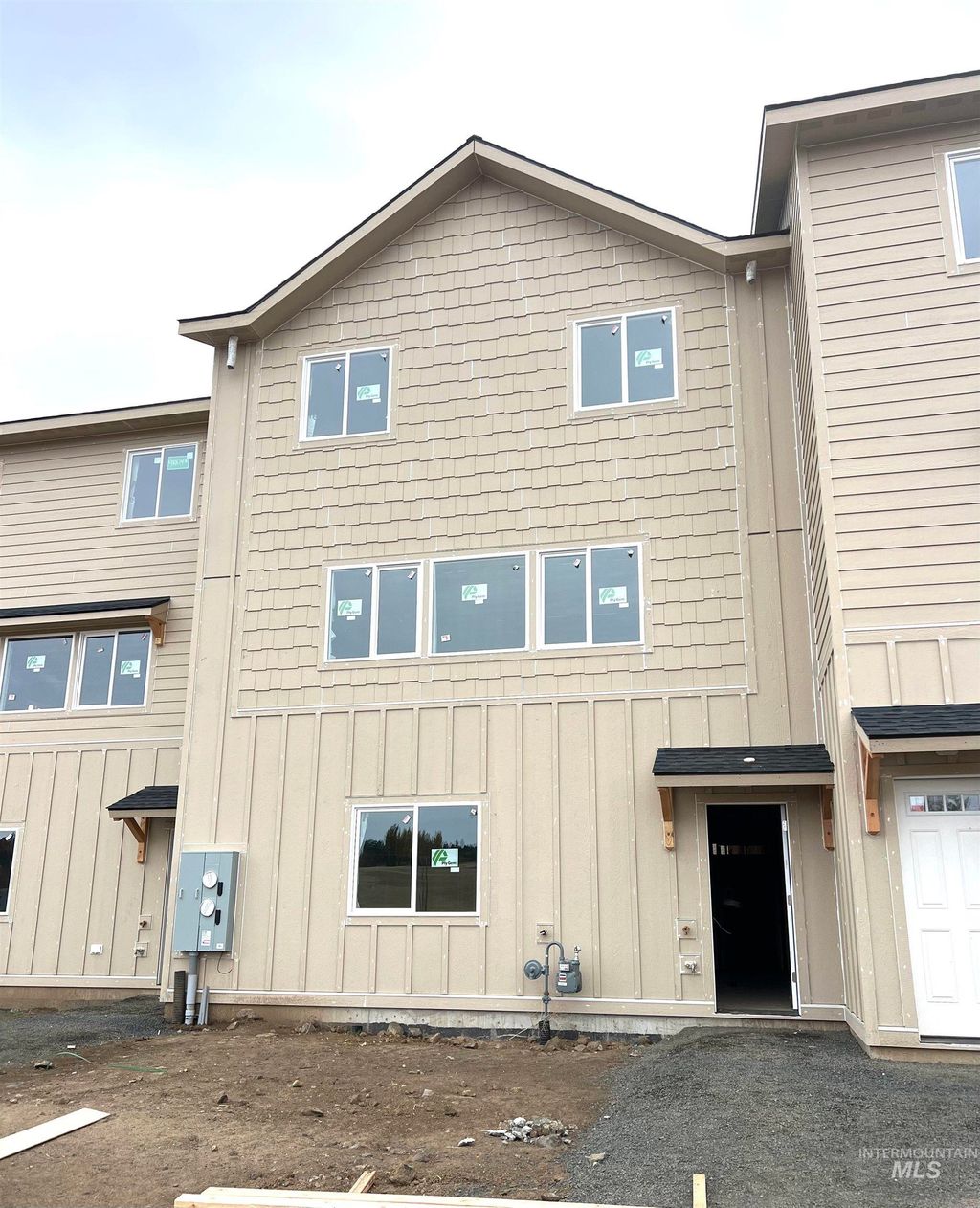 Photo of 1377 Edington Ave, Moscow, ID 83843 (MLS # 98966144)