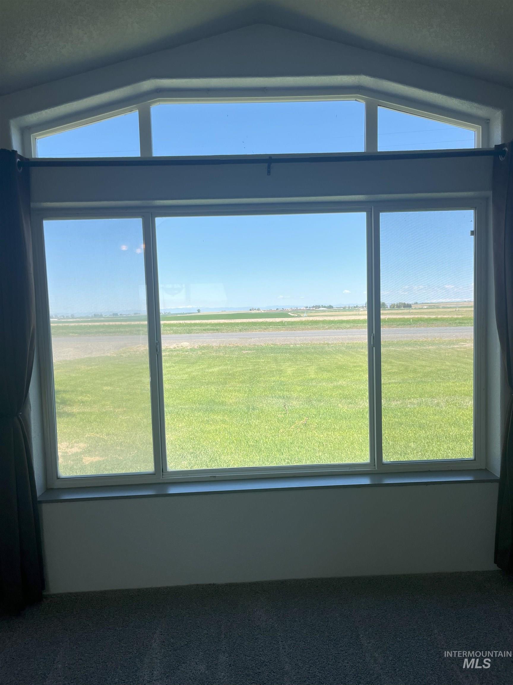 Buhl, Idaho 83316, United States, 3 Bedrooms Bedrooms, ,2 BathroomsBathrooms,Residential,Active,135651