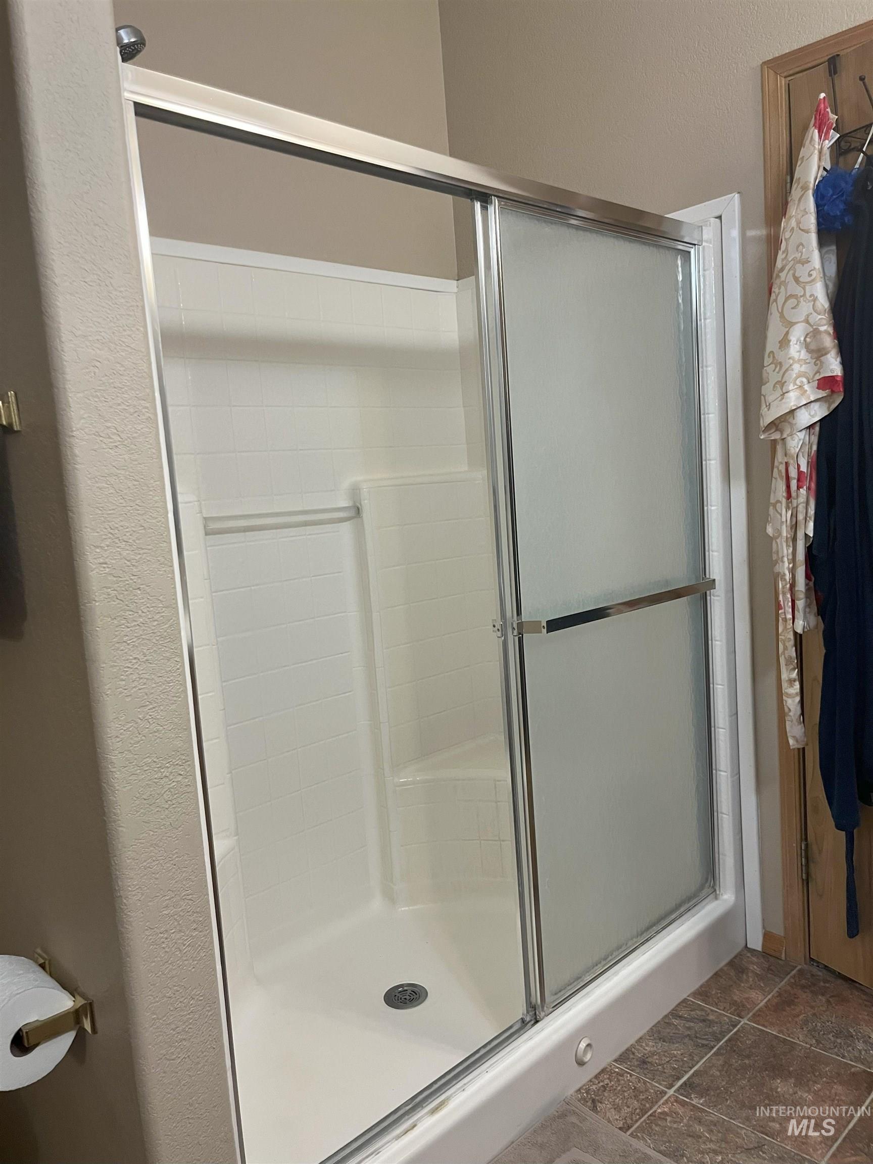 Buhl, Idaho 83316, United States, 3 Bedrooms Bedrooms, ,2 BathroomsBathrooms,Residential,Active,135651