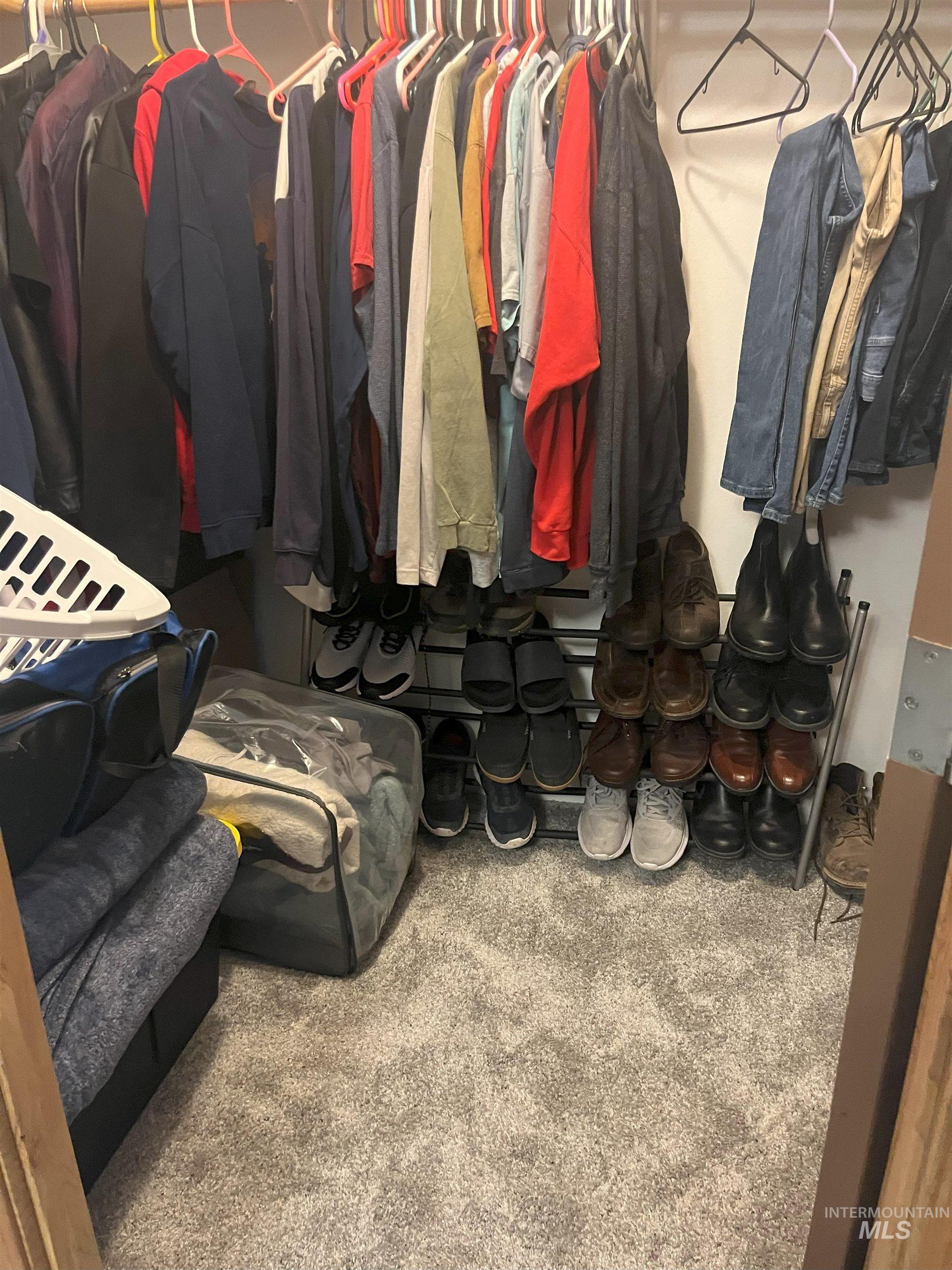 Buhl, Idaho 83316, United States, 3 Bedrooms Bedrooms, ,2 BathroomsBathrooms,Residential,Active,135651