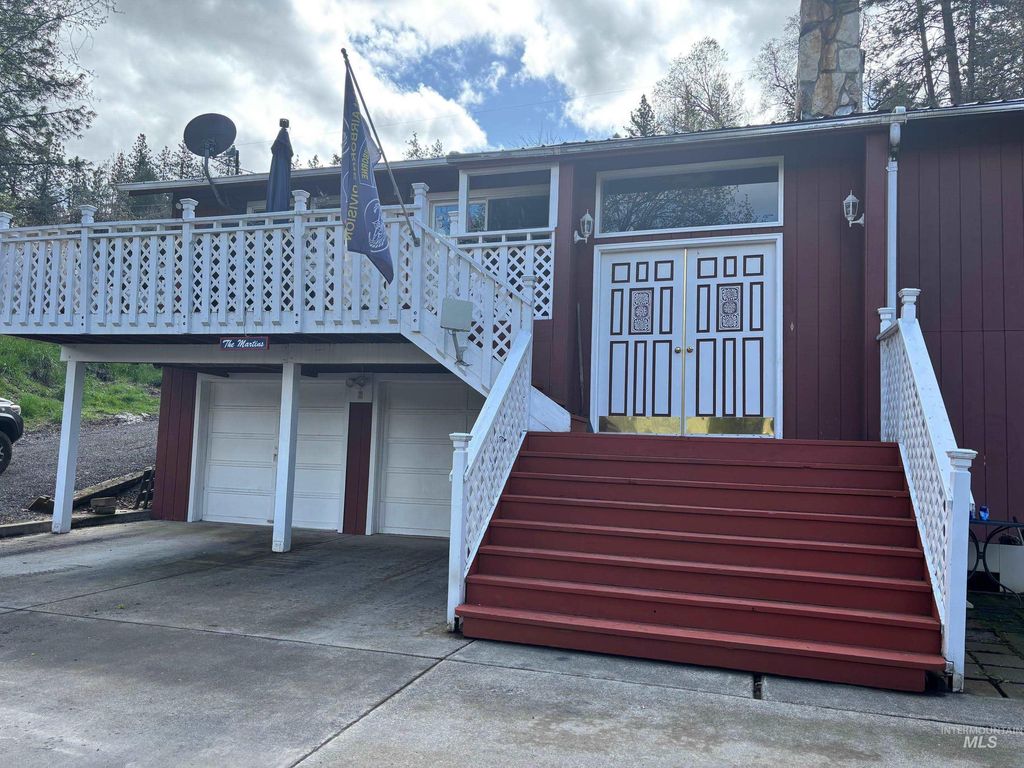 Photo of 12954 Indio Avenue, Orofino, ID 83544 (MLS # 98963804)