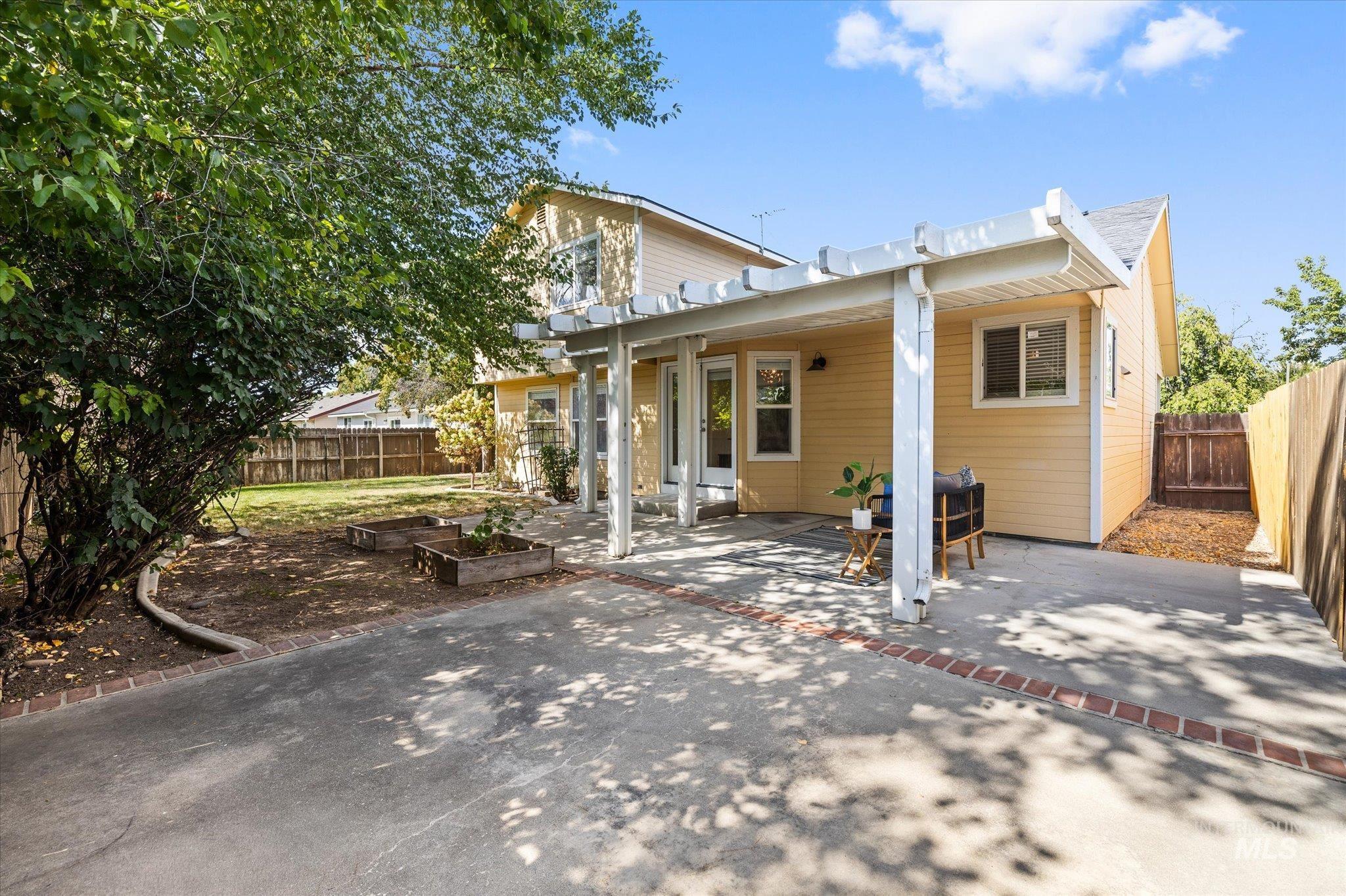 14435 W Redwick Dr