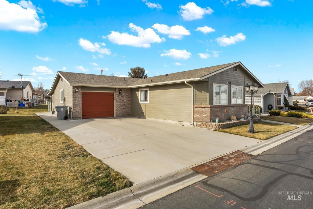 Photo of 1100 Burnett Dr #245 A St, Nampa, ID 83651 (MLS # 98973460)