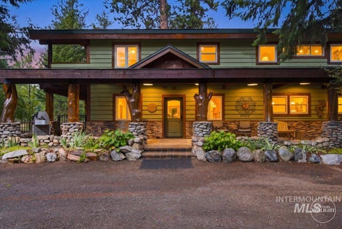 Photo of 1029 Cee Way Loop, McCall, ID 83638 (MLS # 99000109)