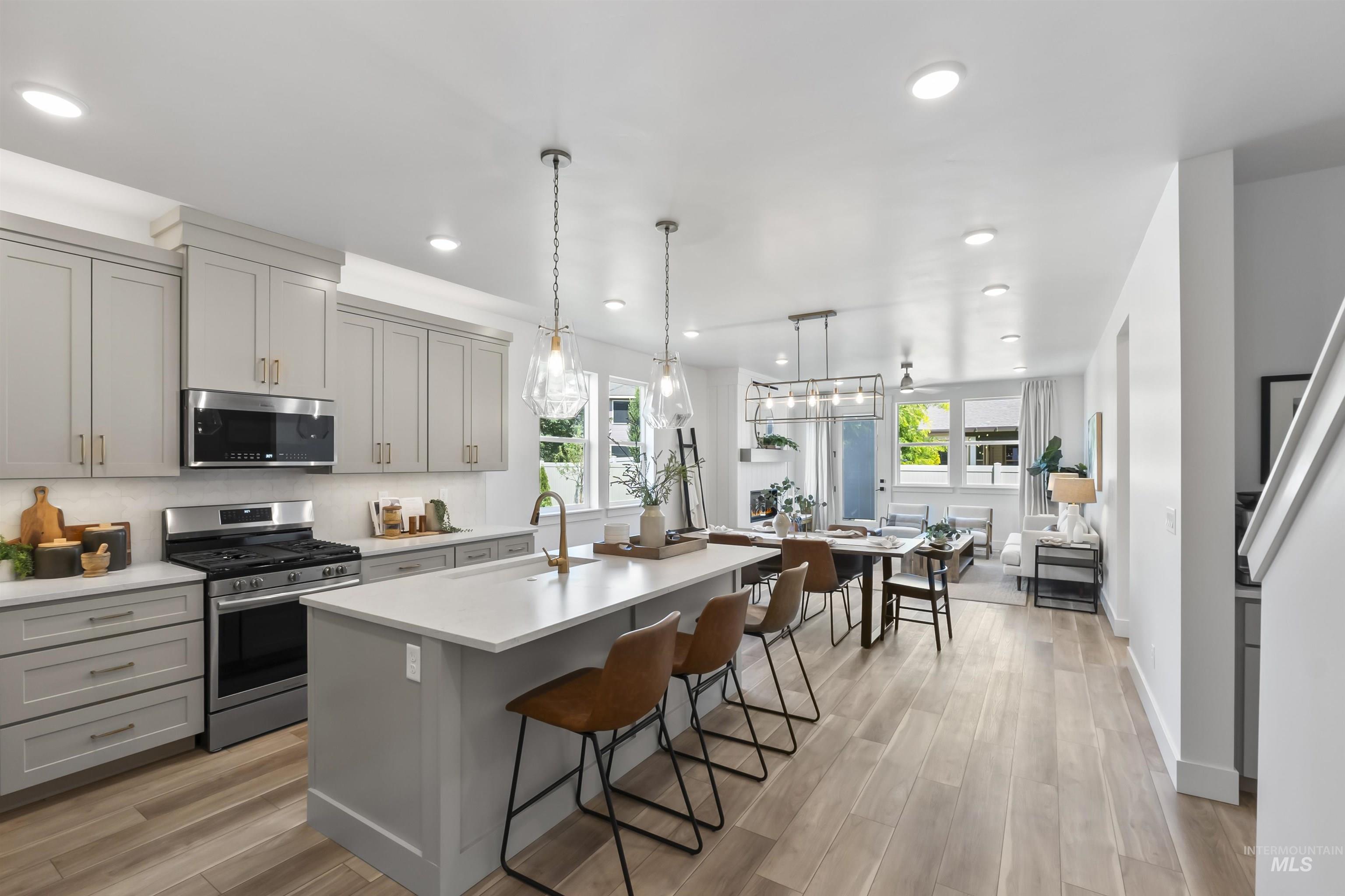 12667 W Rosetta Drive