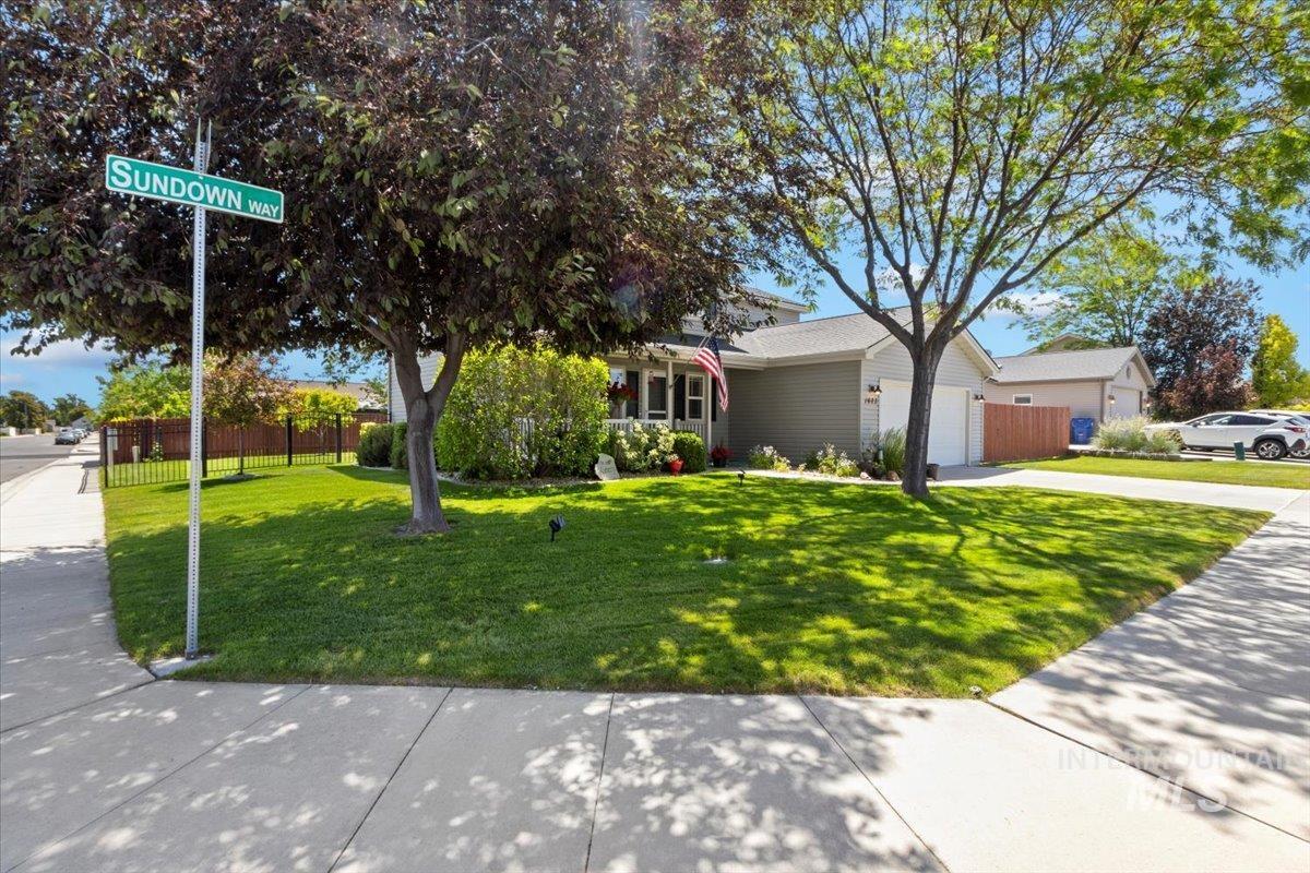 1603 Sundown Way