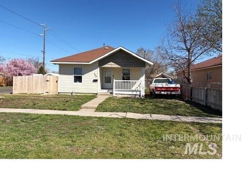 Photo of 460 3rd Ave N, Twin Falls, ID 83301 (MLS # 98977992)