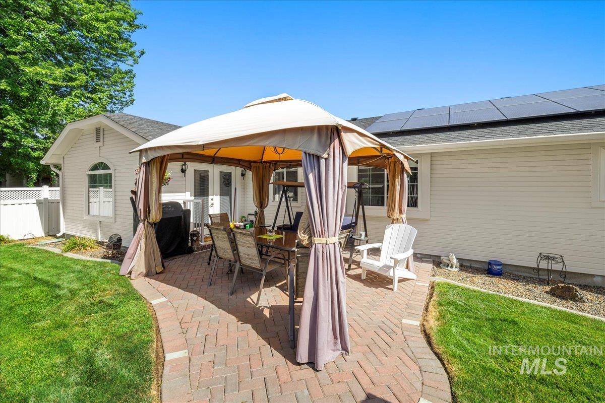 Boise, Idaho 83713, United States, 3 Bedrooms Bedrooms, ,2 BathroomsBathrooms,Residential,Active,182579