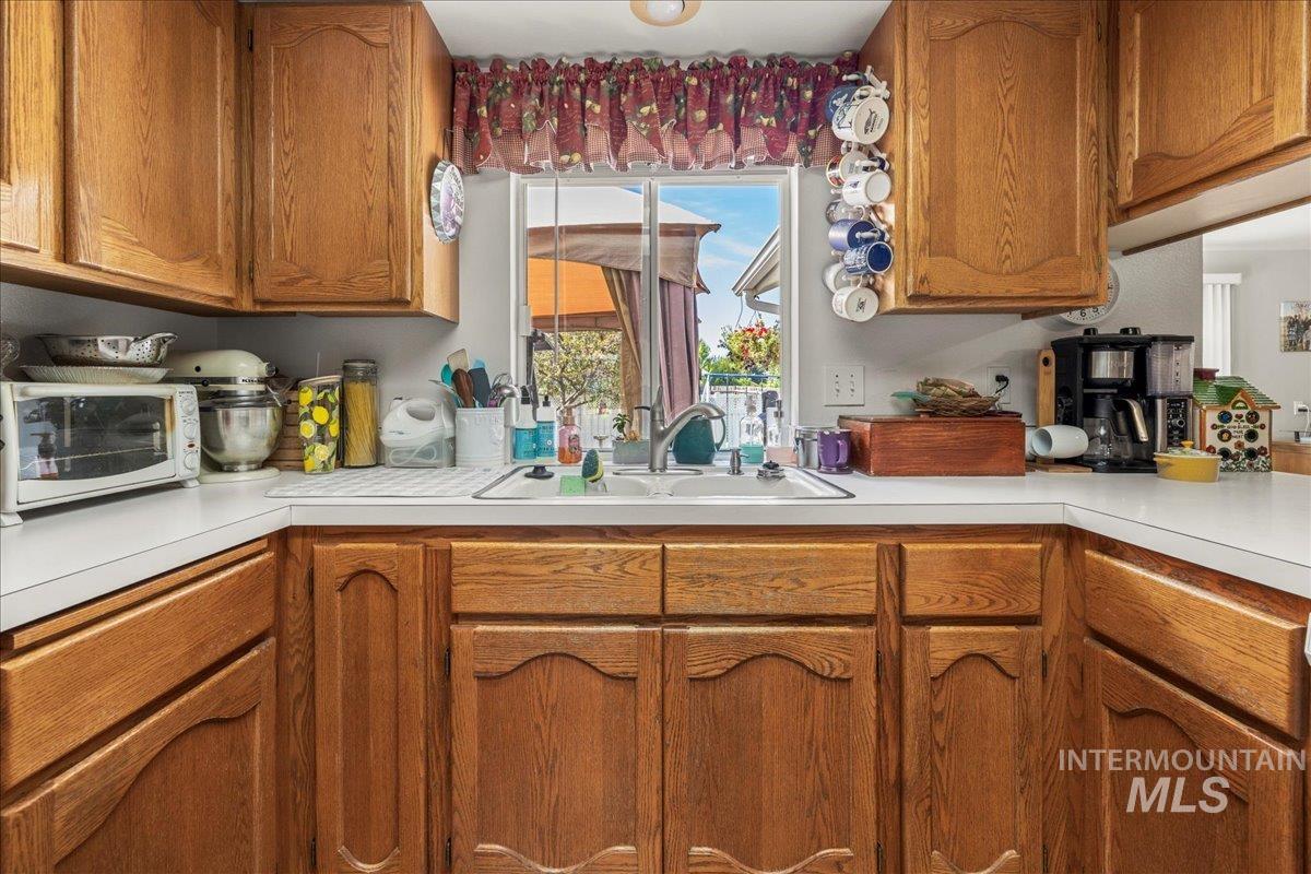 Boise, Idaho 83713, United States, 3 Bedrooms Bedrooms, ,2 BathroomsBathrooms,Residential,Active,182579